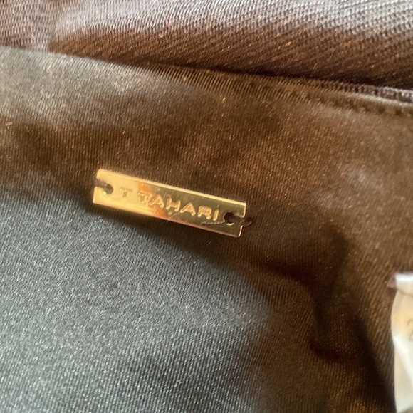 T Tahari Tiered skirt Pullover Dress size 2X - Picture 10 of 10